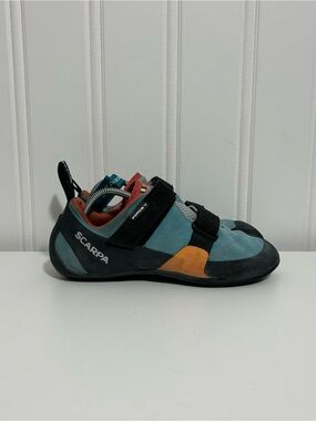 Scarpa force women blue orange climbing shoes